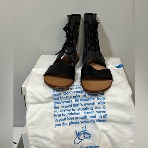 John Fluevog Gladiator Small  Heels – New in Box